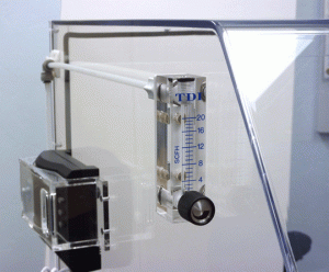 flowmeter for a lab glove box